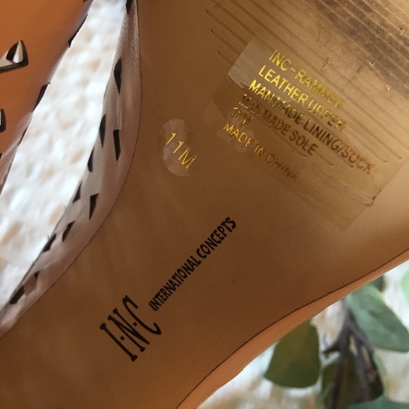 INC | Cut our Heels - Picture 3 of 8